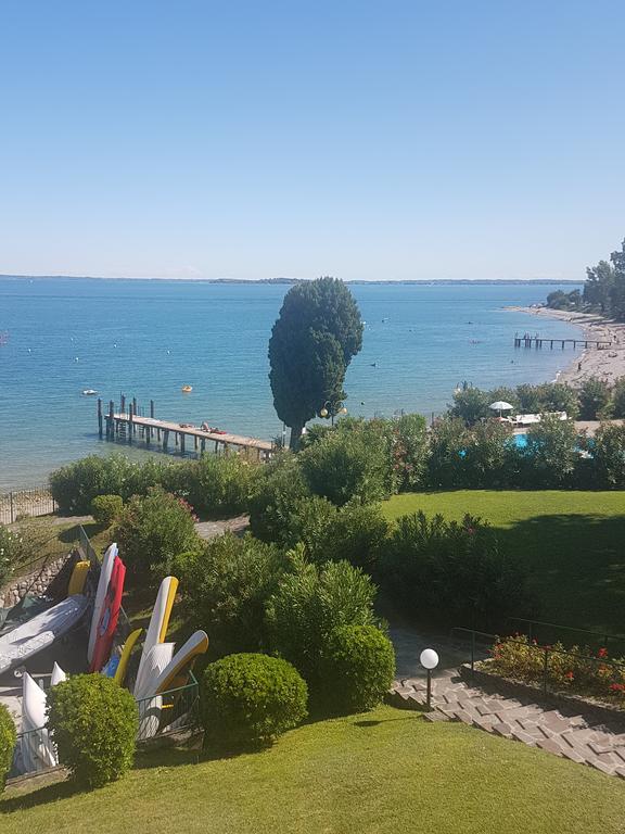 Casa Di Ludovica Apartment Manerba del Garda Luaran gambar