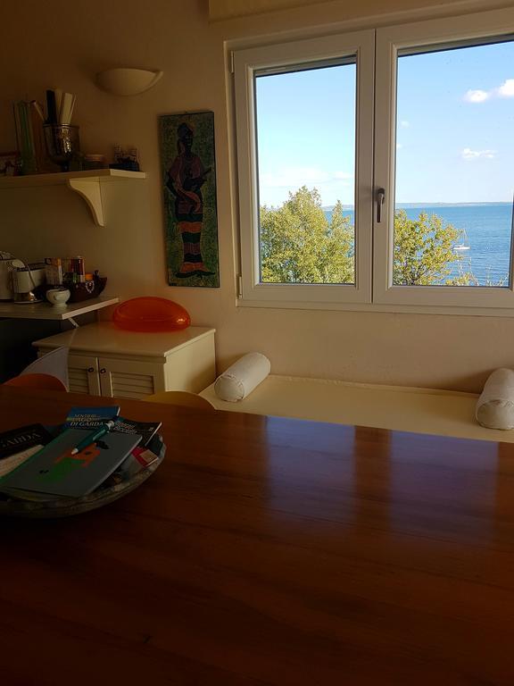 Casa Di Ludovica Apartment Manerba del Garda Luaran gambar