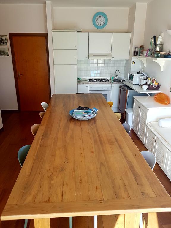 Casa Di Ludovica Apartment Manerba del Garda Luaran gambar
