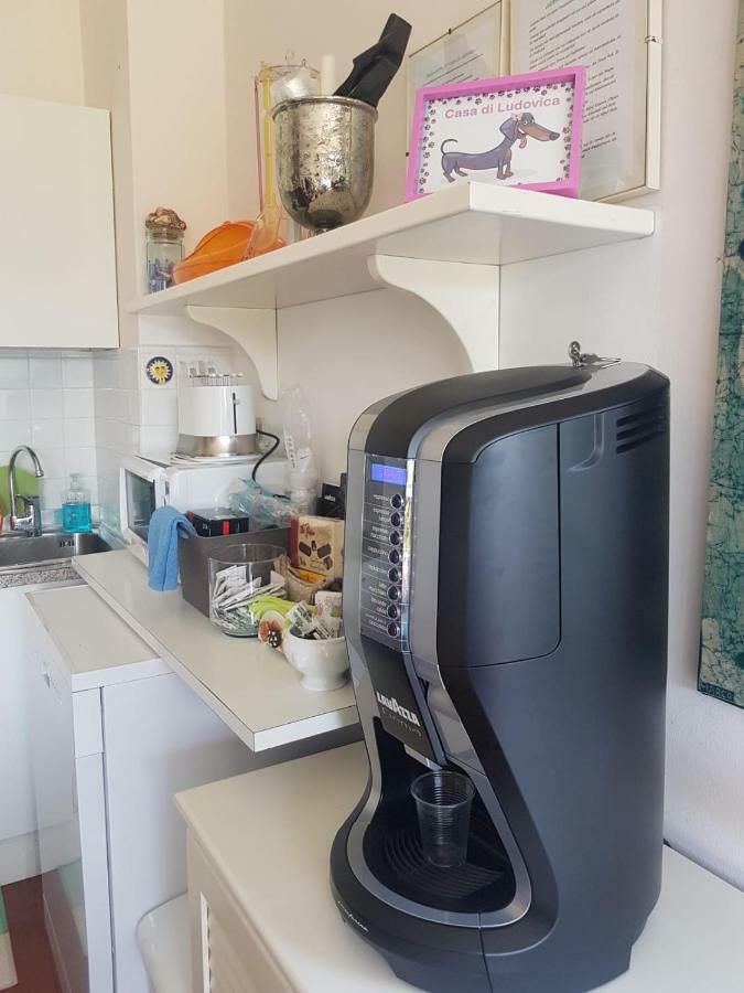 Casa Di Ludovica Apartment Manerba del Garda Luaran gambar